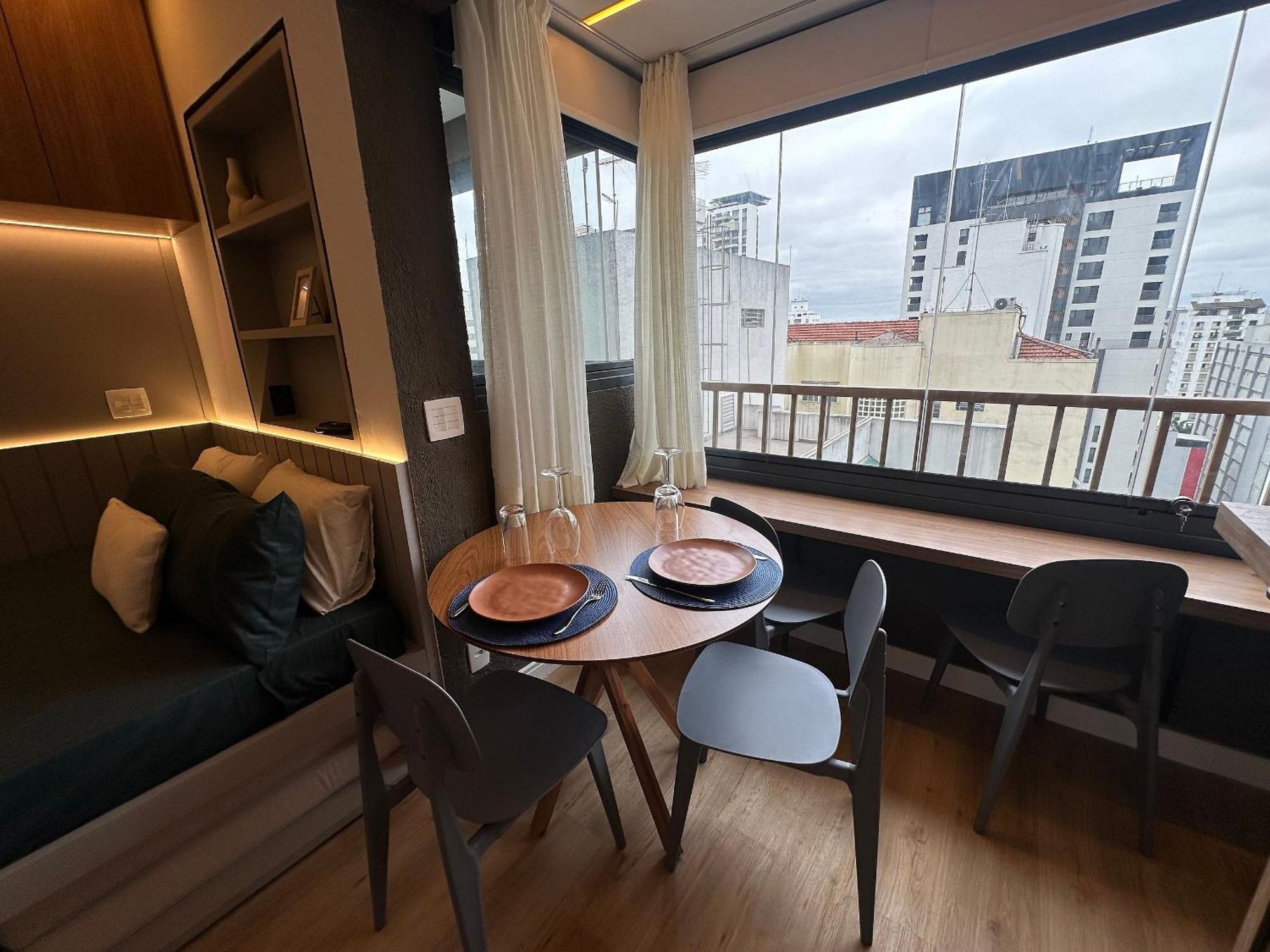 Luxo Pamplona Cd 1006 São Paulo